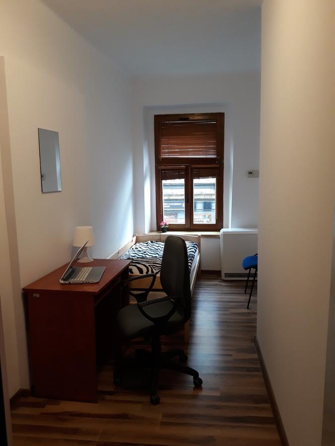 Hostel Gliwice Centrum Parking المظهر الخارجي الصورة