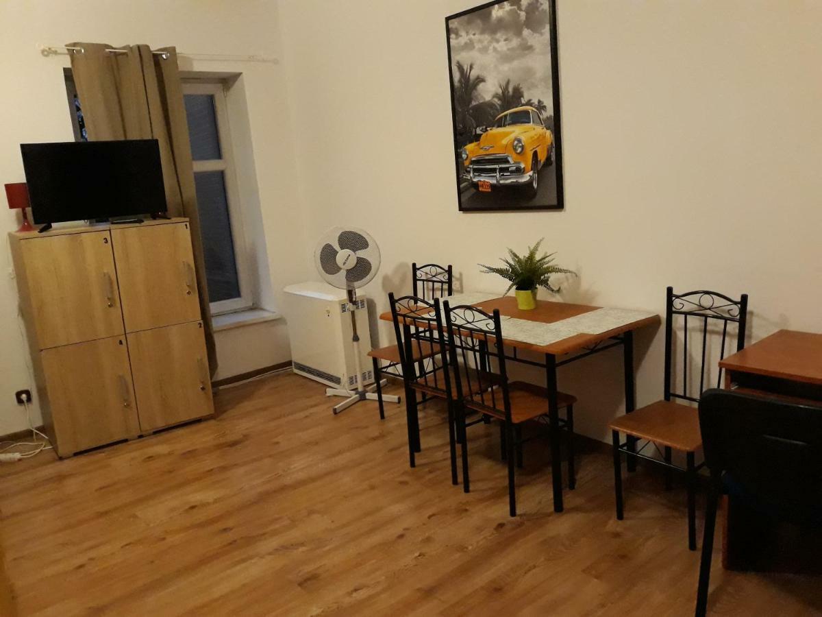 Hostel Gliwice Centrum Parking المظهر الخارجي الصورة