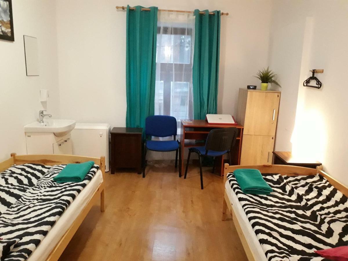 Hostel Gliwice Centrum Parking المظهر الخارجي الصورة