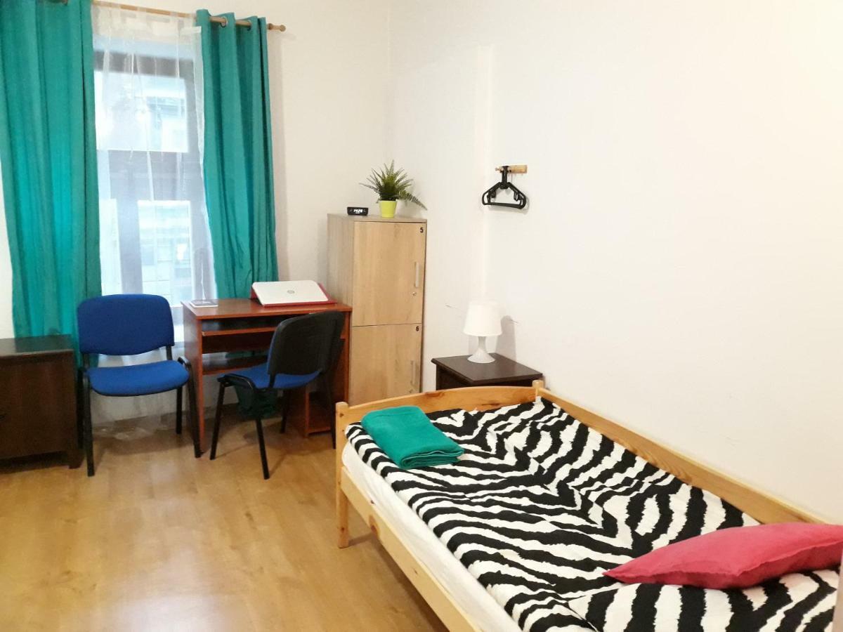 Hostel Gliwice Centrum Parking المظهر الخارجي الصورة